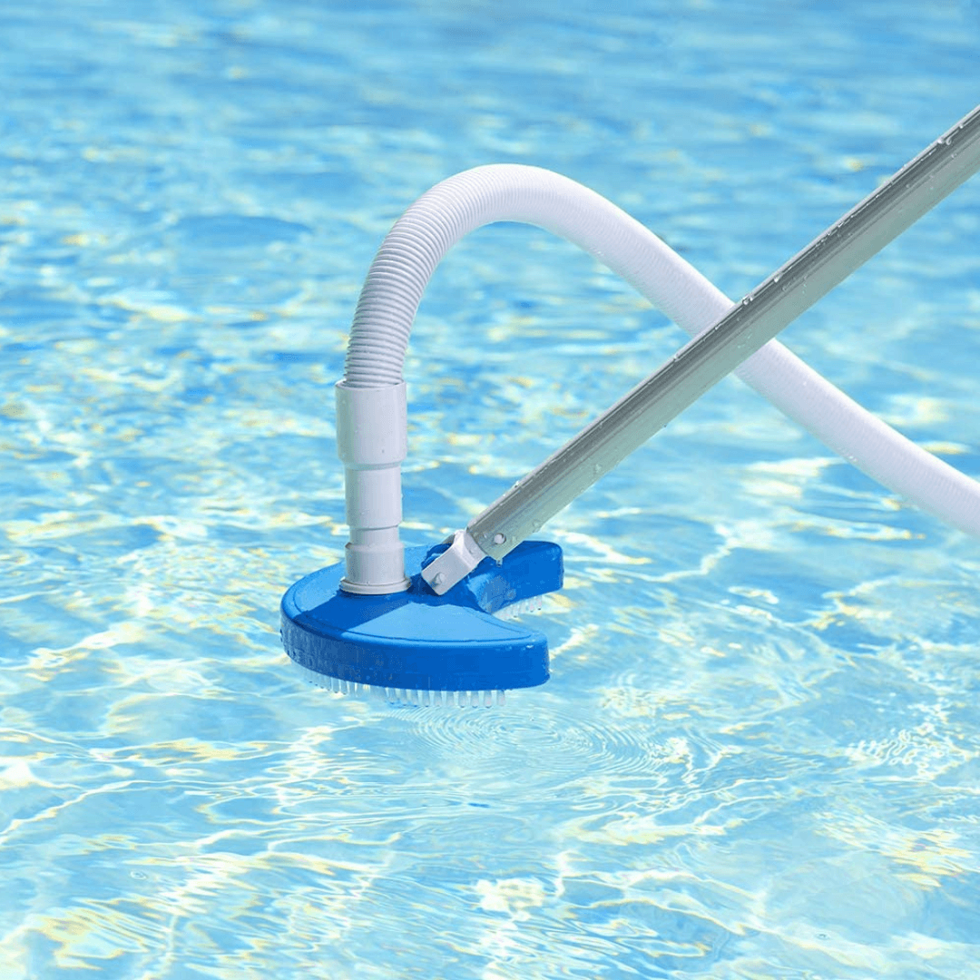 Curved Vacuum Head Aboveground